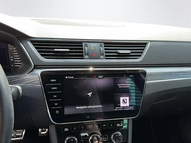 SKODA Superb 2.0 TSI DSG