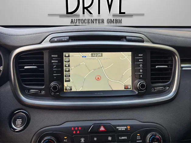 Kia Sorento 2.2 CRDI Style 7P. Automatic *7-Platz*
