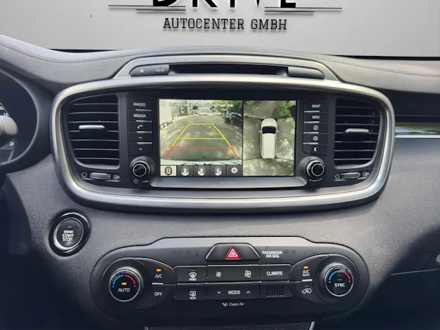 Kia Sorento 2.2 CRDI Style 7P. Automatic *7-Platz*