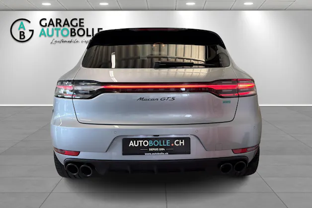 PORSCHE Macan GTS PDK