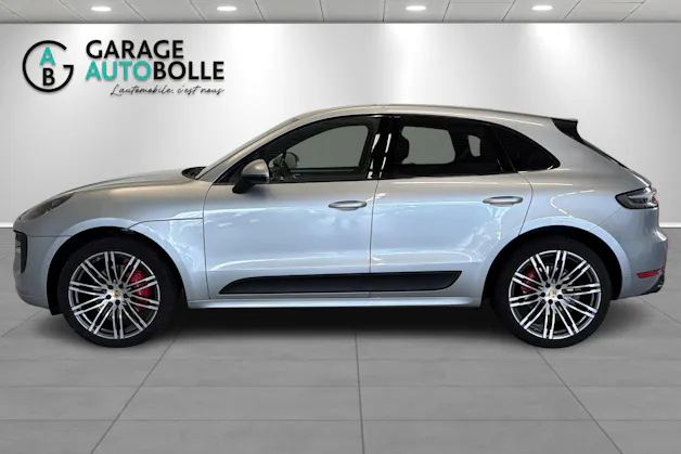 PORSCHE Macan GTS PDK