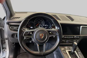 PORSCHE Macan GTS PDK