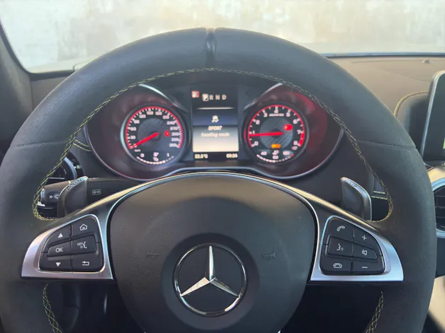 MERCEDES-BENZ AMG GT S Coupé