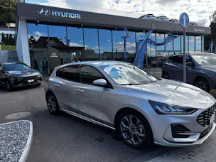 FORD Focus 1.0 MHEV ST-Line X Automat