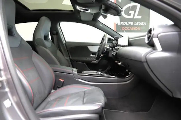 MERCEDES-BENZ A 220 4Matic 8G-DCT