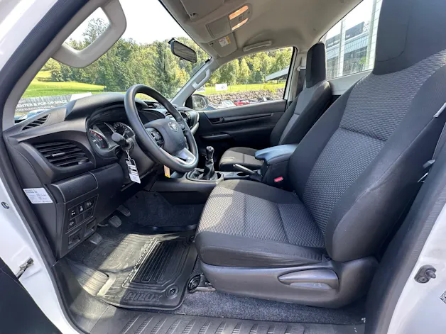 Toyota Hilux 2.4D-4D Comfort Single Cab 4x4