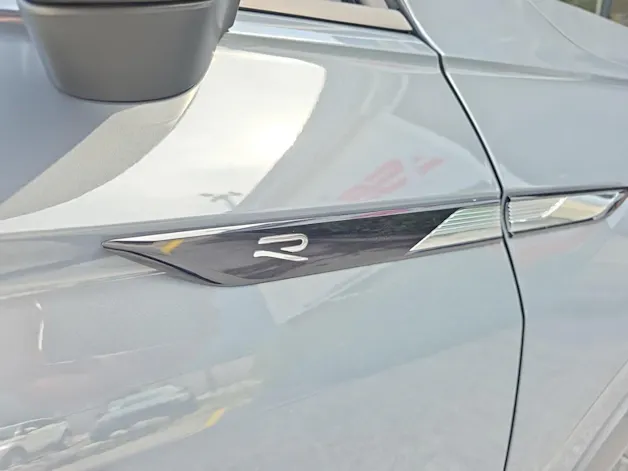 VW Tiguan 2.0TSI R 4Motion DSG