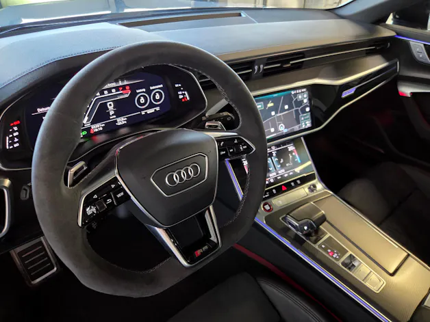 AUDI RS6 Avant 4.0 V8 TFSI quattro T-Tronic