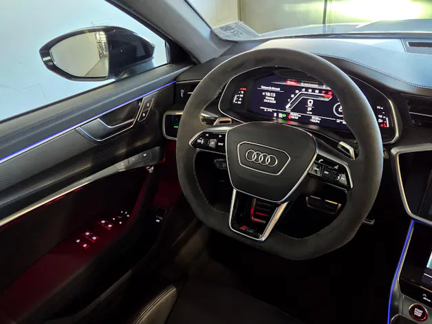 AUDI RS6 Avant 4.0 V8 TFSI quattro T-Tronic