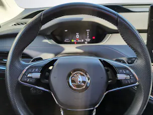 SKODA ENYAQ IV 80X