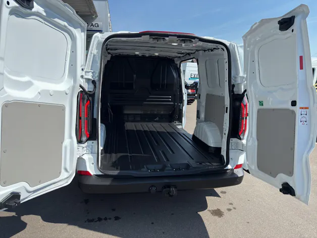 FORD E-Transit C Van 320 L1 Trend