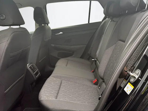 VW Golf UD 1.5eTSI 115PS 1500ccm 115PS/85kW 4 Zylinder eTSI Benzin / mHEV