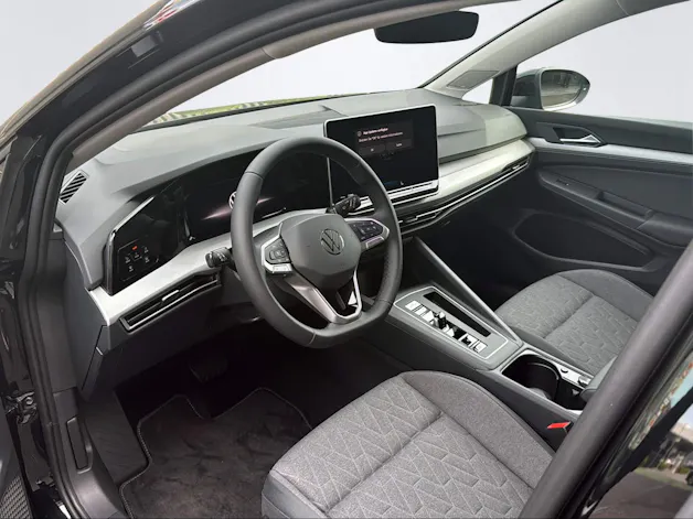 VW Golf UD 1.5eTSI 115PS 1500ccm 115PS/85kW 4 Zylinder eTSI Benzin / mHEV