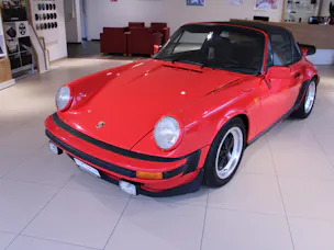 PORSCHE 911 SC Targa