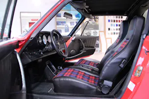 PORSCHE 911 SC Targa