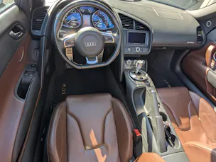 AUDI R8 Spyder 5.2 R-Tronic