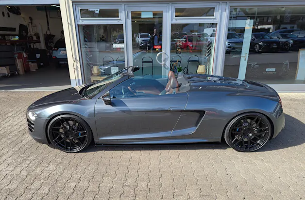 AUDI R8 Spyder 5.2 R-Tronic