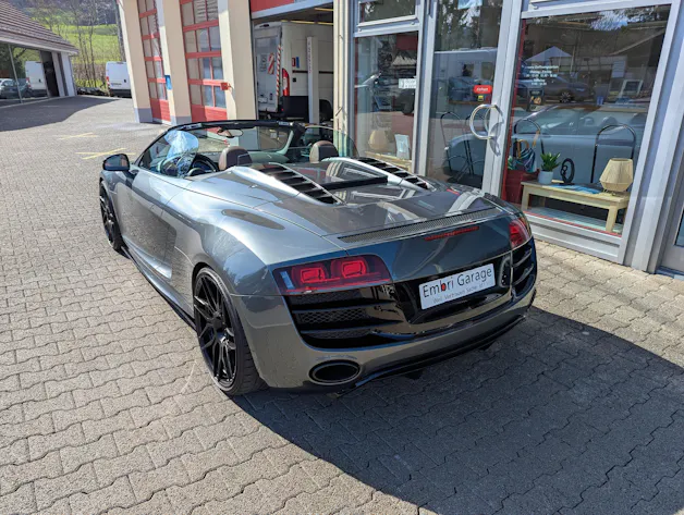 AUDI R8 Spyder 5.2 R-Tronic
