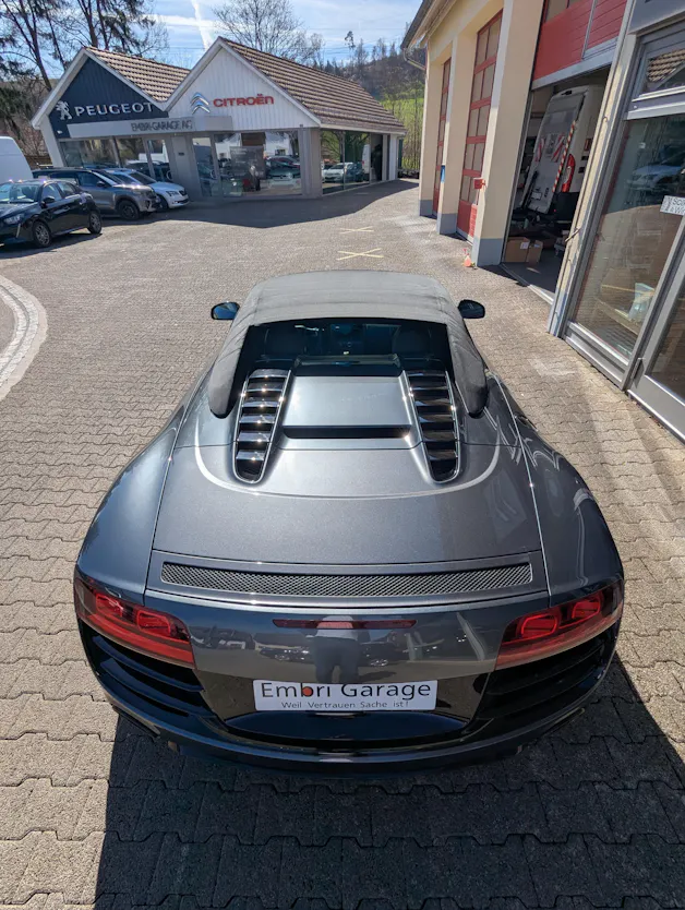 AUDI R8 Spyder 5.2 R-Tronic