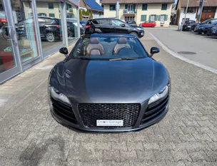 AUDI R8 Spyder 5.2 R-Tronic