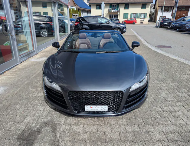 AUDI R8 Spyder 5.2 R-Tronic