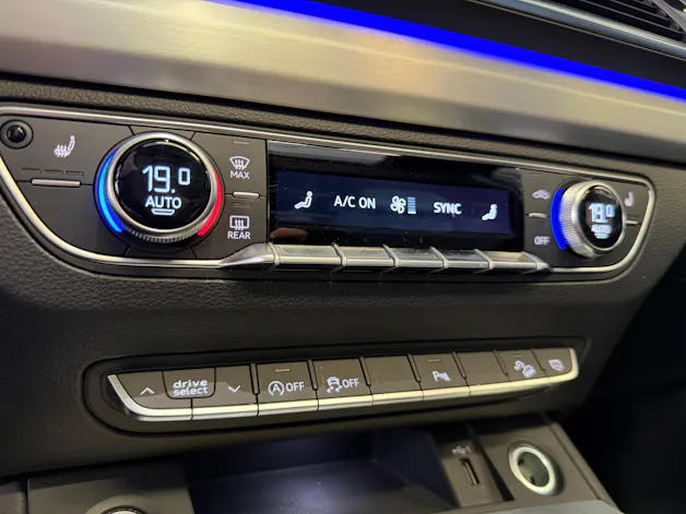 AUDI Q5 45 TFSI S-line quattro | NP: 114K! | Dynamik Lenkung|Standhei.|Pano|B&O|Feinnappa|Memory| Gar. 06/2028 |