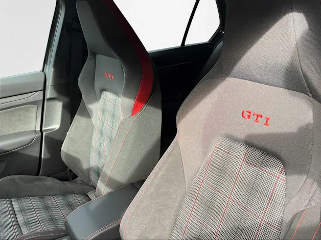 VW Golf VIII 2.0 TSI GTI DSG