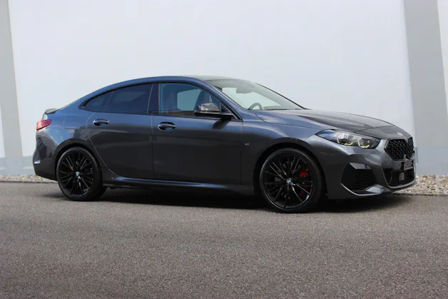 BMW M235i Gran Coupé xDrive M PERFORMANCE PAKET