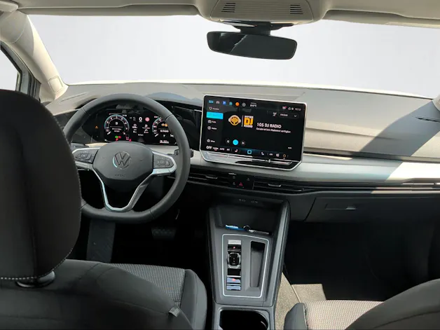 VW Golf Var BA 1.5eTSI 115PS 1500ccm 115PS/85kW 4 Zylinder eTSI Benzin / mHEV