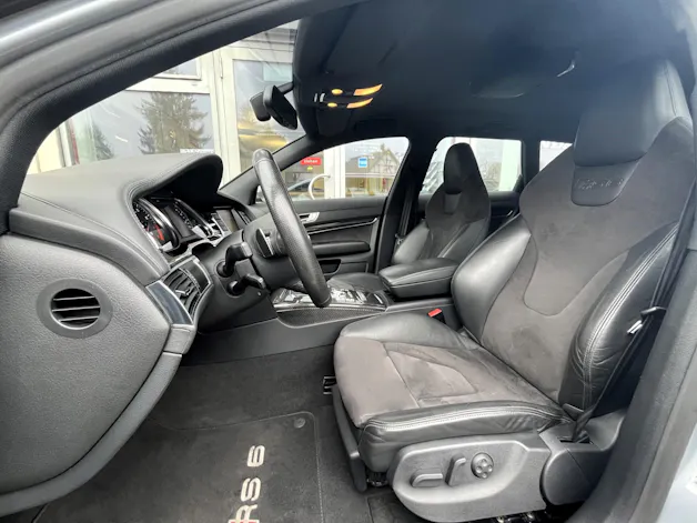 AUDI RS6 Avant PLUS 5.0 TFSI V10 quattro tiptronic*MTM-Tuning 700PS*