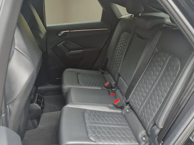 AUDI RS Q3 Sportback quattro S tronic