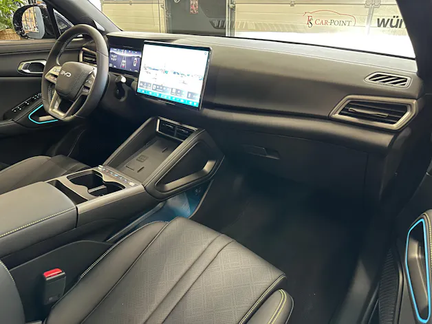 BYD Atto 2 DM-i Boost