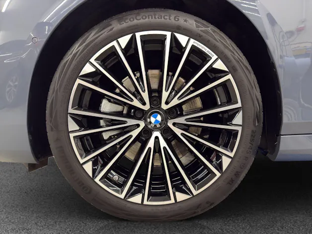 BMW 223d xDrive Active Tourer