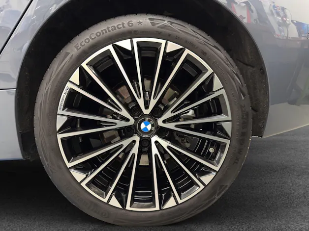 BMW 223d xDrive Active Tourer