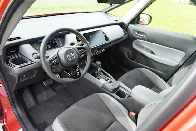 HONDA Jazz 1.5i-MMD Advance Sport E-CVT