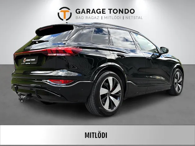 AUDI Q6 e-tron quattro