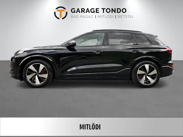 AUDI Q6 e-tron quattro