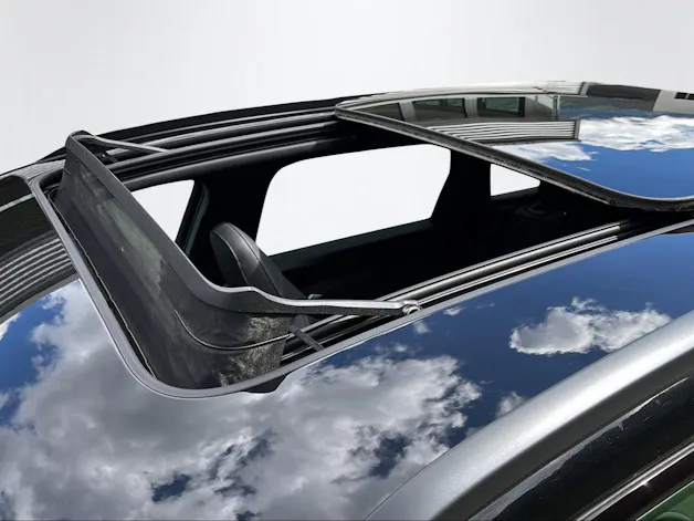 AUDI Q6 e-tron quattro