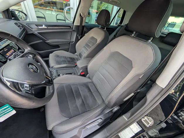 VW Golf 1.4 TSI R-Line Design DSG