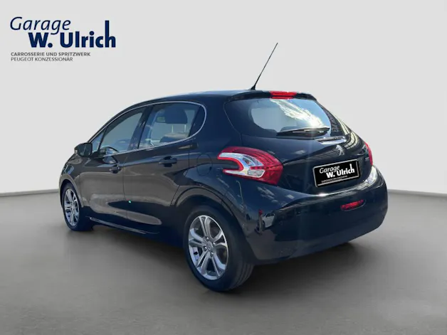 PEUGEOT 208 1.6 VTi Allure