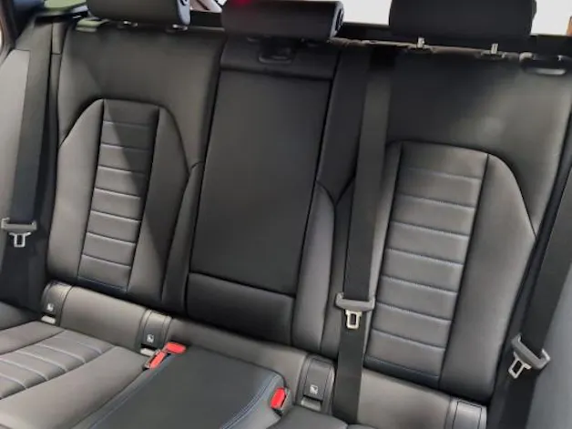 BMW 330e xDrive M Sport