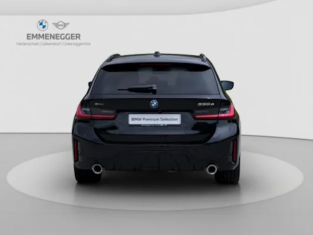 BMW 330e xDrive M Sport