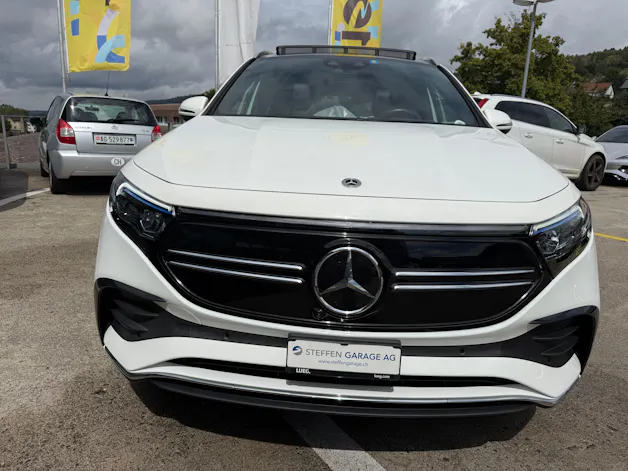 MERCEDES-BENZ EQA 250