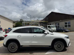 MERCEDES-BENZ EQA 250