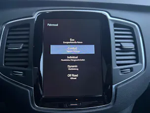 VOLVO XC90 B5 Diesel Mild Hybrid AWD Momentum Geartronic