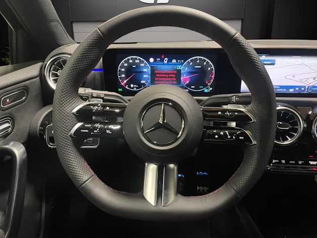 MERCEDES-BENZ A 220 4Matic 8G-DCT