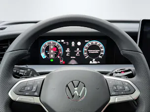 VW Tayron RL Plus 2.0TSI 265PS 2000ccm 265PS/195kW 4 Zylinder TSI Benzin