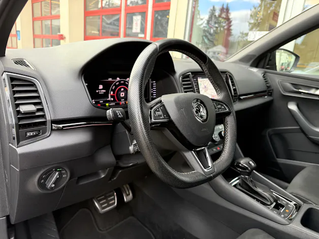 SKODA Karoq 2.0 TDI SCR SportLine 4x4 DSG