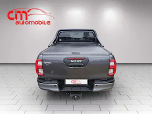 Toyota Hilux 2.8D-4D MHEV Invincible Double Cab 4x4 A