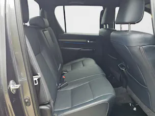 Toyota Hilux 2.8D-4D MHEV Invincible Double Cab 4x4 A